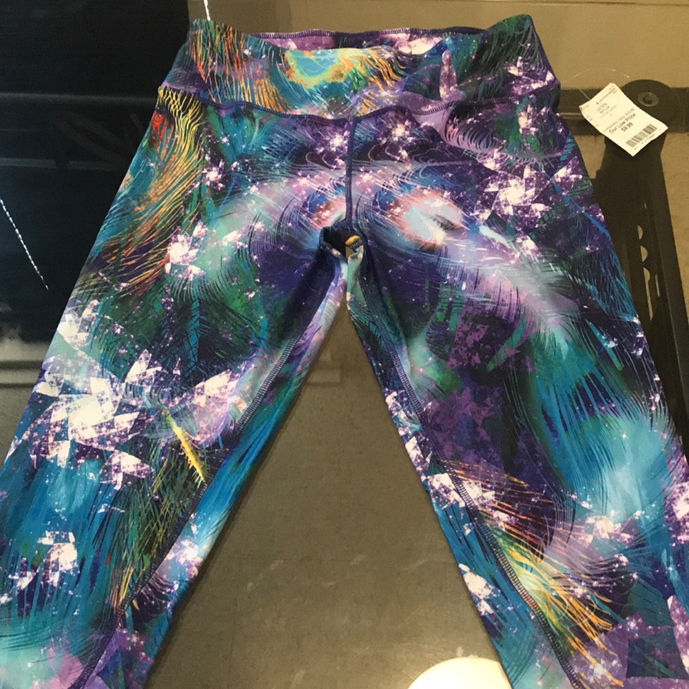 Active Capri Pants